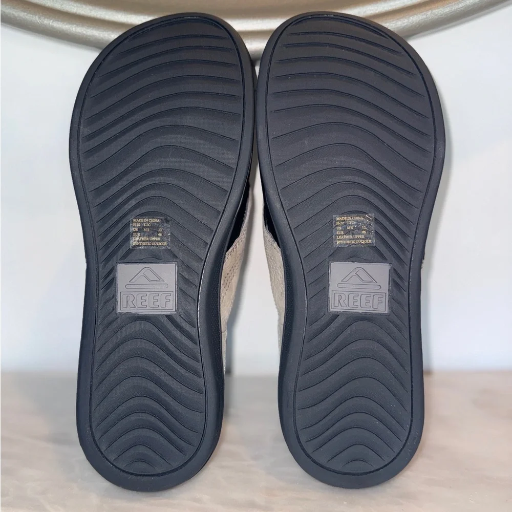 Reef men’s leather